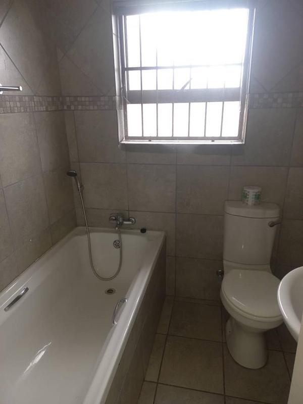 6 Bedroom Property for Sale in Ruiterbos Western Cape